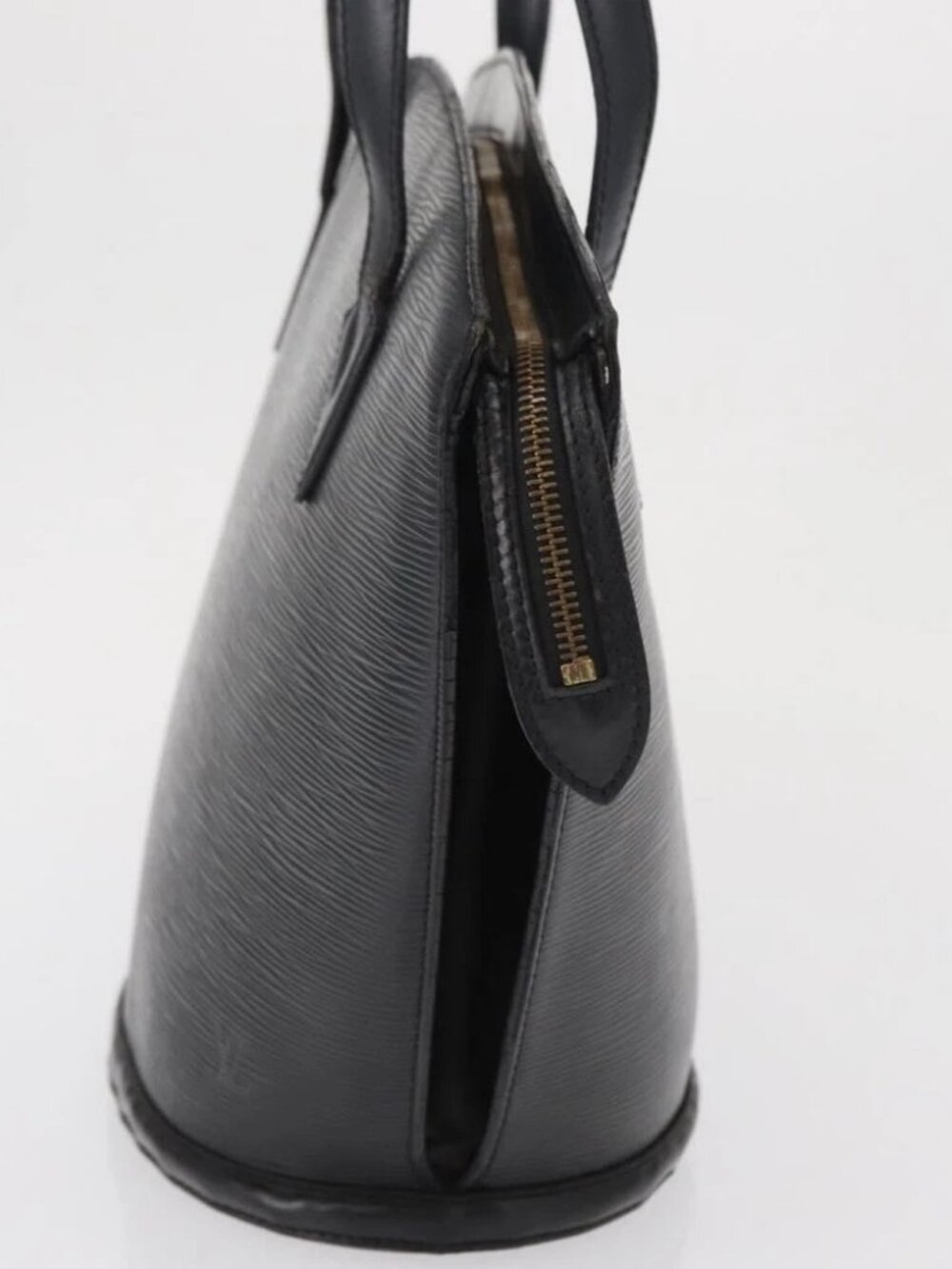 LOUIS VUITTON Epi Saint Jacques Shoulder Bag Black - Picture 3 of 16